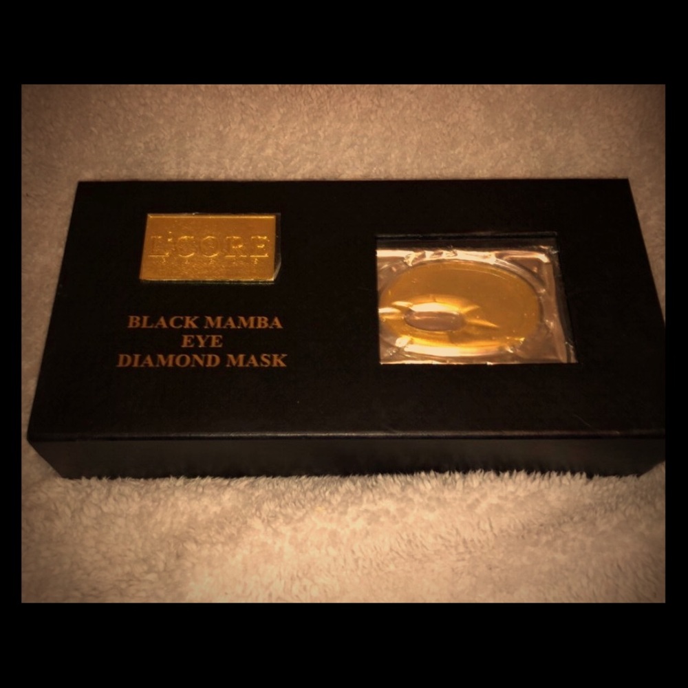 L’core Paris Black Mamba Diamond Eye Mask